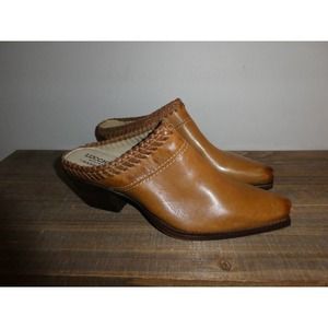 Lucchese Tan Leather Mules
